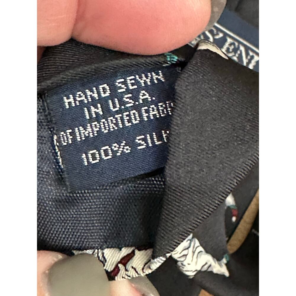 Vintage Lands' End Baseball 100% Silk Tie Hand Sewn USA - Picture 5 of 5